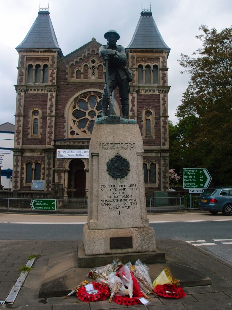 Abergavenny Baptist Church and War Memorial