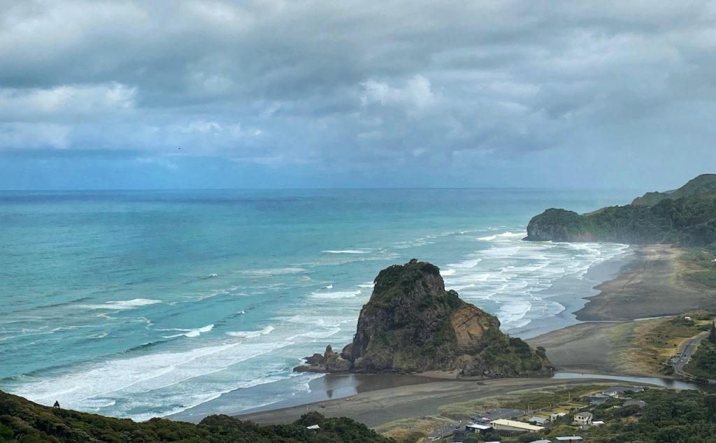 Piha beach view, Auckland